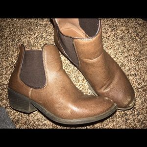 Brown ankle boots